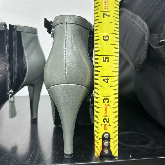 CHANEL Booties - Picture 7 of 7